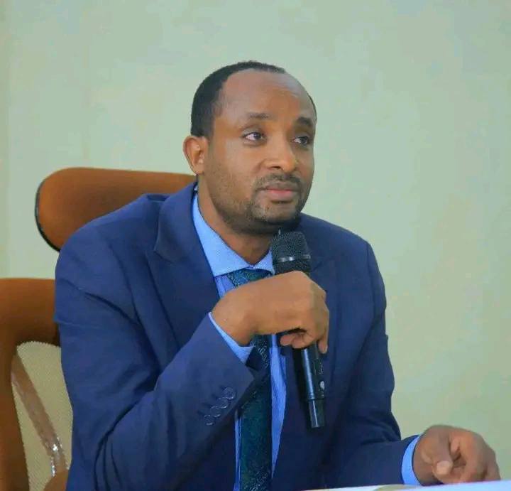 መድረኩን የመሩት የሀዋሳ ከተማ አስተዳደር ክቡር ከንቲባ አቶ ተክሌ ጆንባ እና የሀዋሳ ከተማ አስተዳደር ብልጽግና ፓርቲ ቅርንጫፍ ጽ/ቤት ኃላፊ አቶ ማራዶና ዘለቀ ናቸው።  ‎‎በመድረኩ ከሁሉም ማህበራዊ መሠረት የተወጣጡ ተወካዮች ተሳትፈዋል።